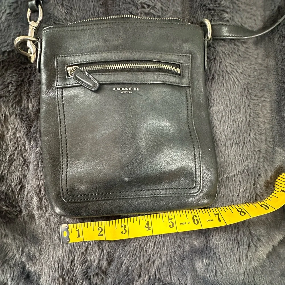 Coach Legacy Swingpack Crossbody in Black with Silver Hardware - Picture 2 of 13